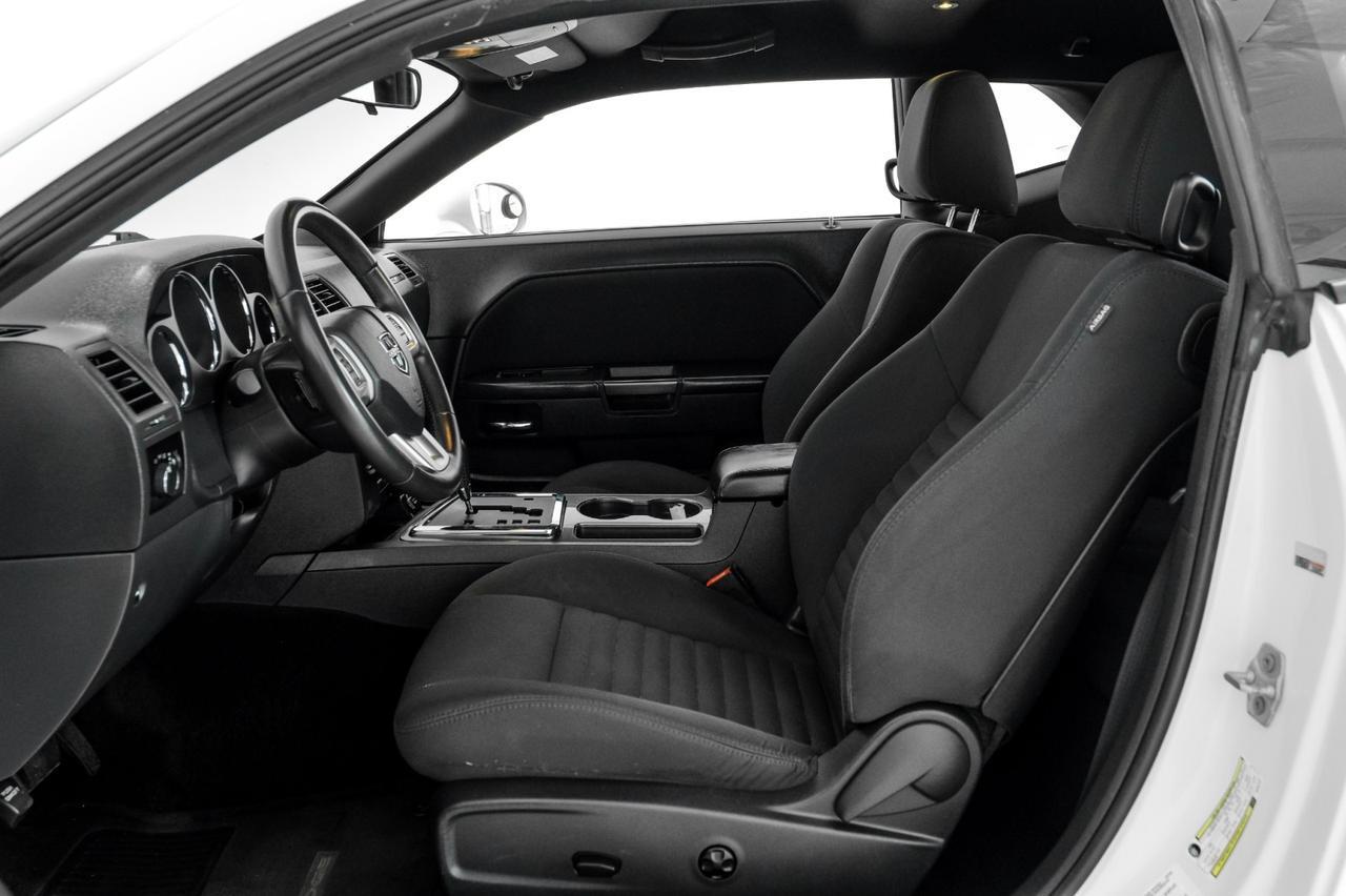 2013 Dodge Challenger SXT AUTOMATIC KEYLESS START POWER DRIVER SEAT CRUISE CONTROL ALLOY WHEELS Carrollton TX