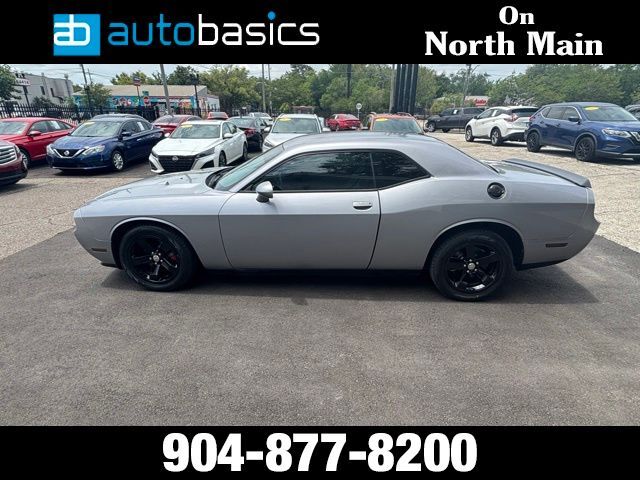 2013 Dodge Challenger SXT
