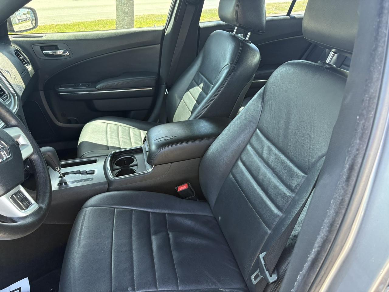 2013 Dodge Charger SE Fort Pierce FL