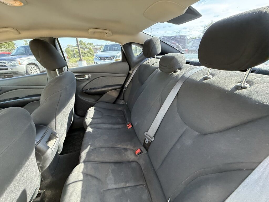 2013 Dodge Dart SE/AERO Crestwood KY