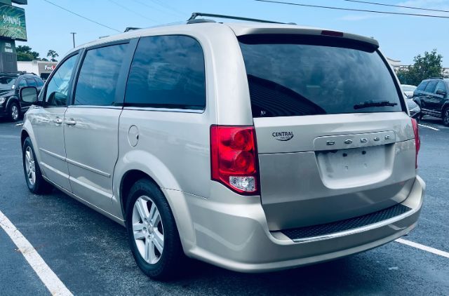 2013 Dodge Grand Caravan Crew