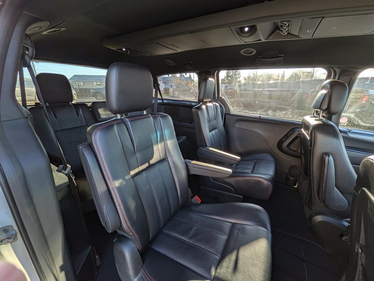 2013 Dodge Grand Caravan RT FWD | V6 Pentastar | Stone White | Power Liftgate | Power Sliding Doors | Black Interior Redwater AB