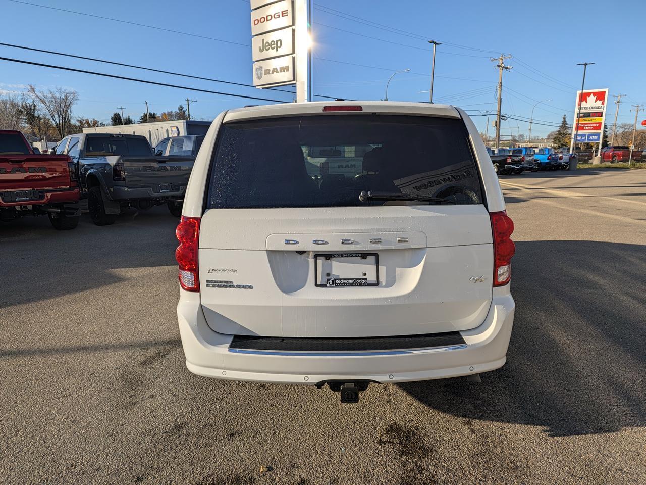 2013 Dodge Grand Caravan RT FWD | V6 Pentastar | Stone White | Power Liftgate | Power Sliding Doors | Black Interior Redwater AB