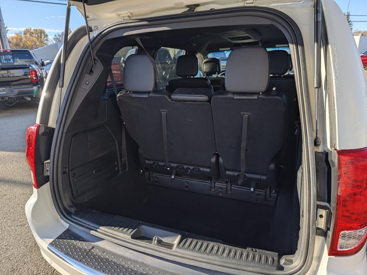 2013 Dodge Grand Caravan RT FWD | V6 Pentastar | Stone White | Power Liftgate | Power Sliding Doors | Black Interior Redwater AB