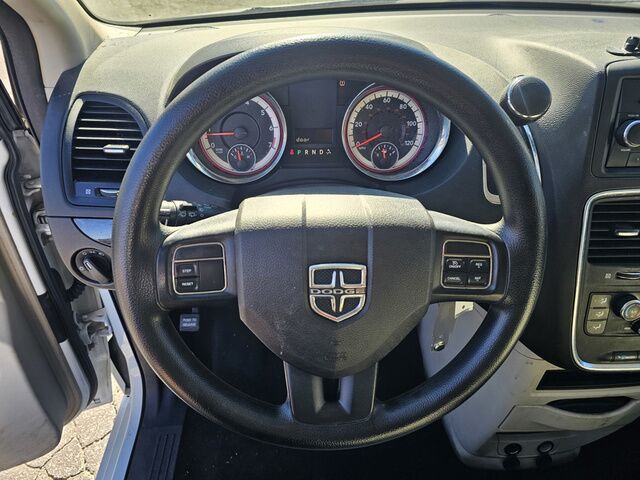 2013 Dodge Grand Caravan SE College Park GA