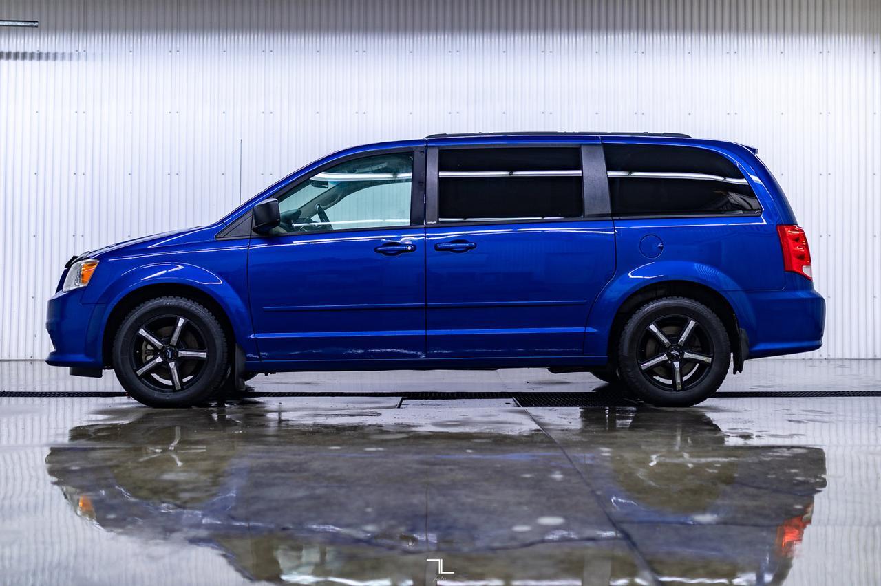 2013 Dodge Grand Caravan SXT DVD Red Deer AB
