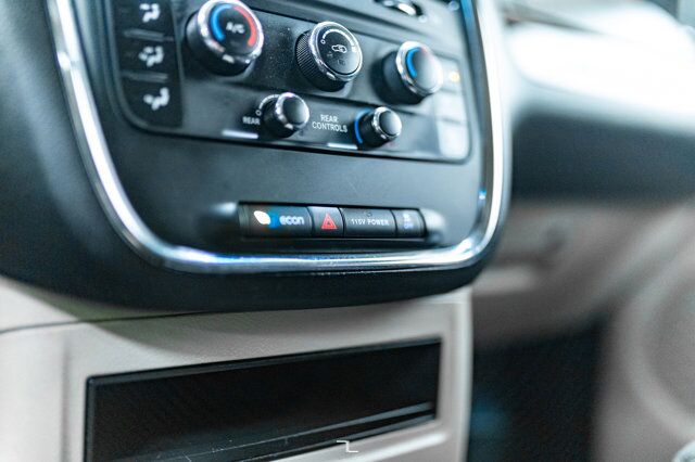 2013 Dodge Grand Caravan SXT DVD Red Deer AB