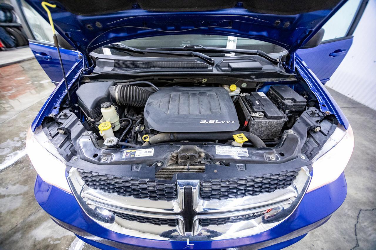 2013 Dodge Grand Caravan SXT DVD Red Deer AB