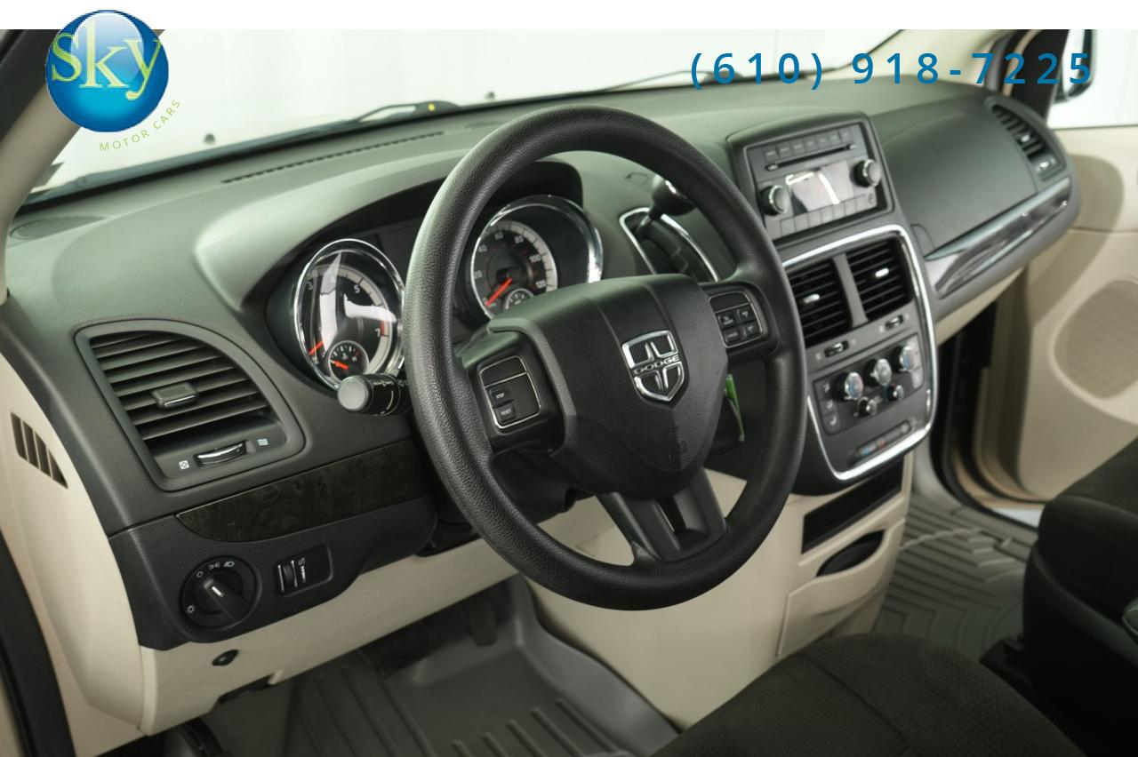 2013 Dodge Grand Caravan SXT Kneelvan Wheelchair Access Ramp West Chester PA