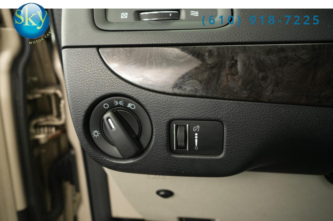 2013 Dodge Grand Caravan SXT Kneelvan Wheelchair Access Ramp West Chester PA