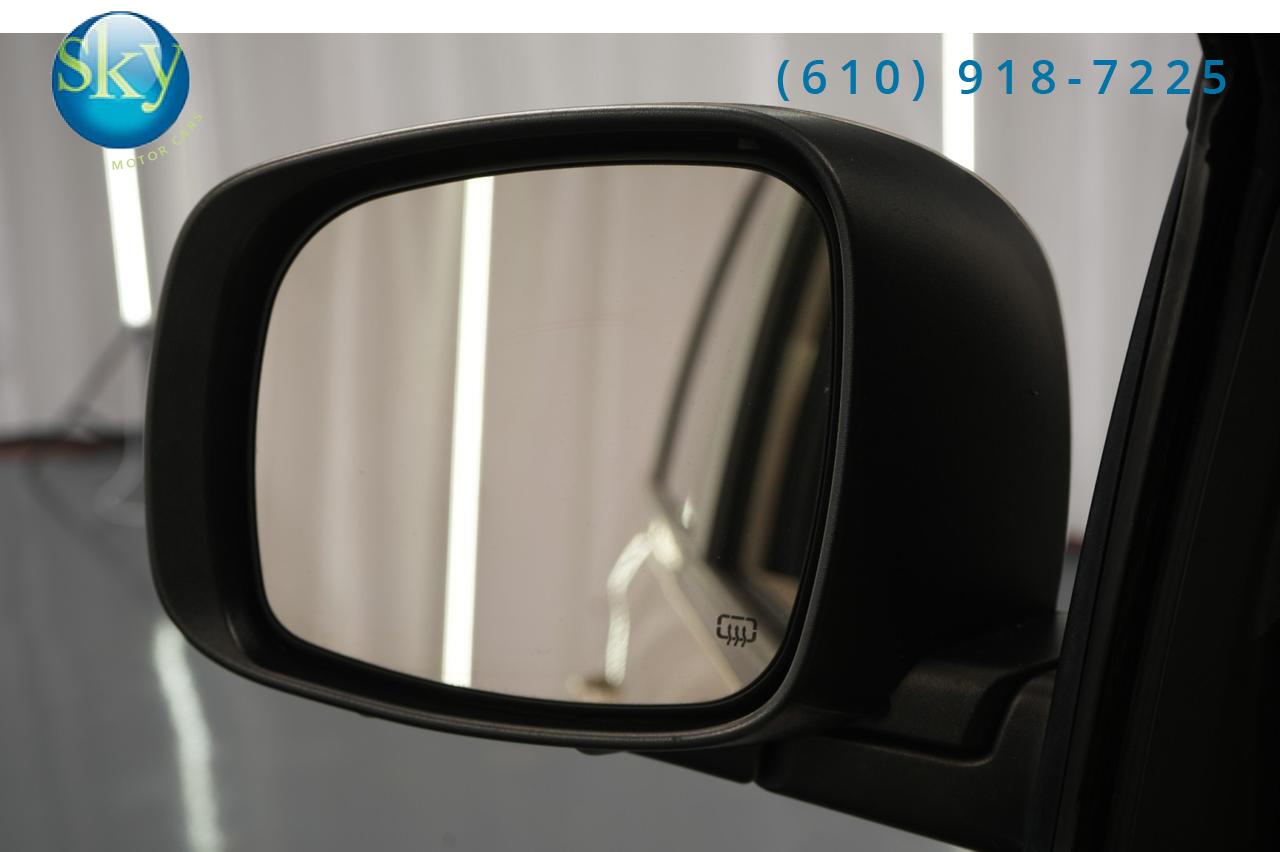 2013 Dodge Grand Caravan SXT Kneelvan Wheelchair Access Ramp West Chester PA