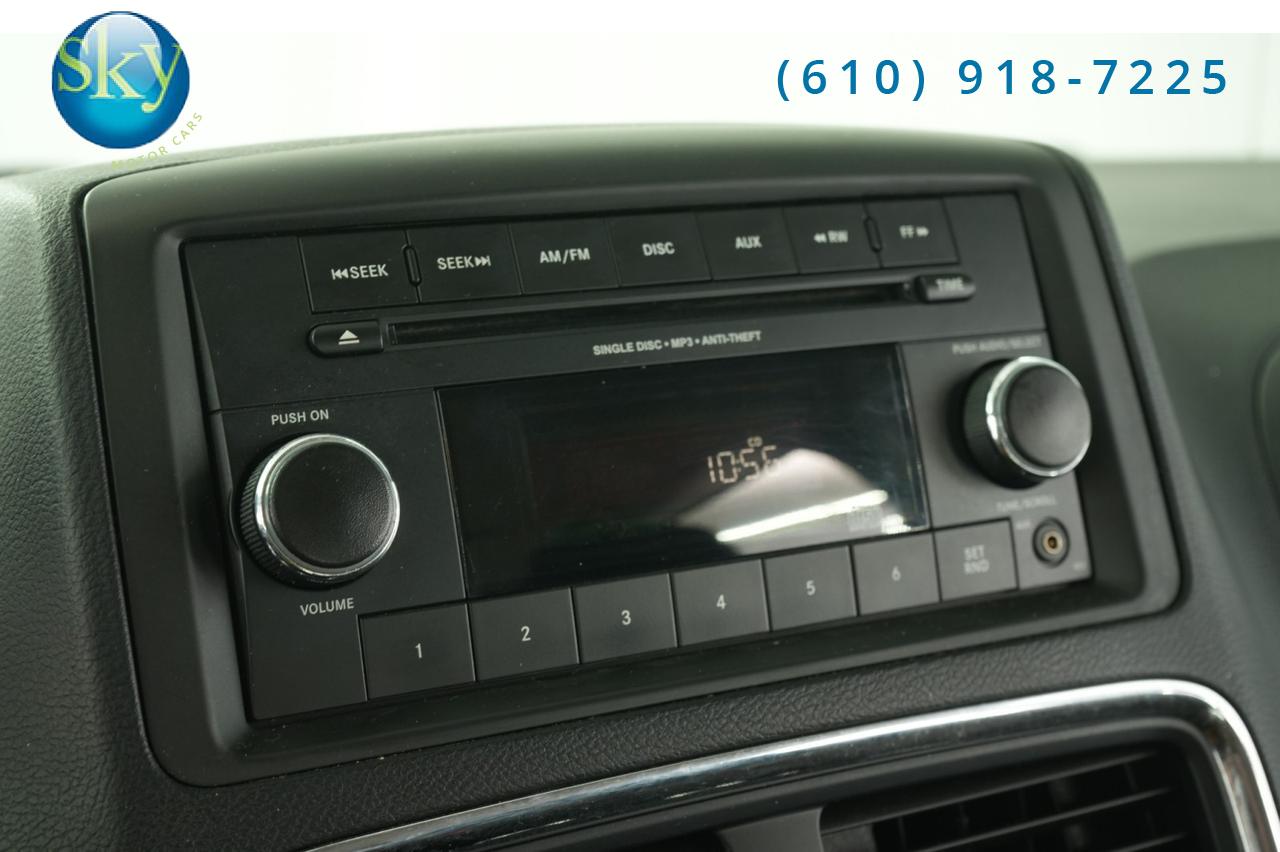 2013 Dodge Grand Caravan SXT Kneelvan Wheelchair Access Ramp West Chester PA