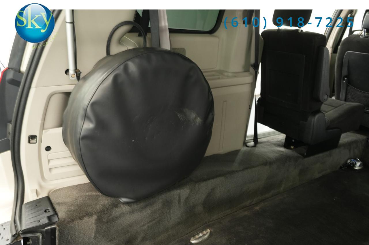 2013 Dodge Grand Caravan SXT Kneelvan Wheelchair Access Ramp West Chester PA