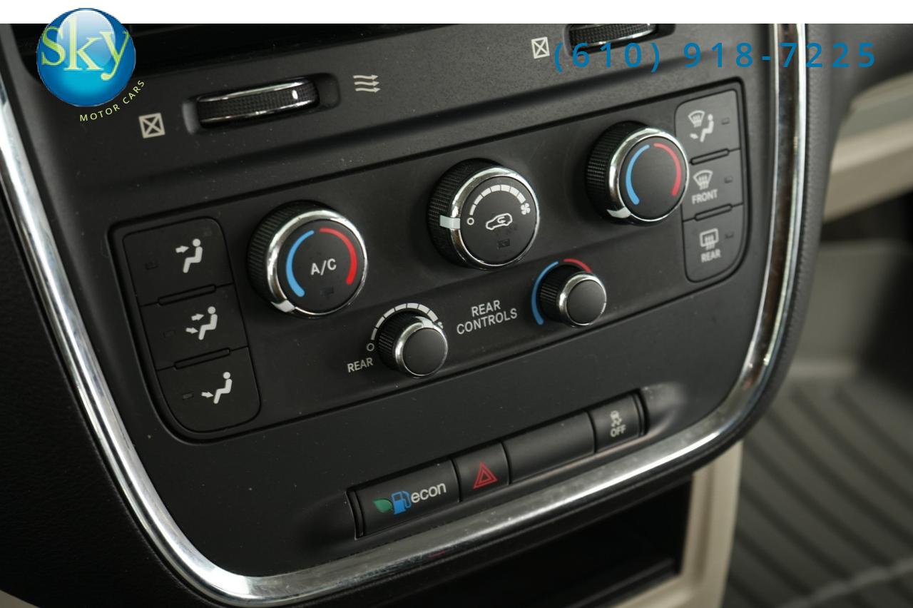 2013 Dodge Grand Caravan SXT Kneelvan Wheelchair Access Ramp West Chester PA