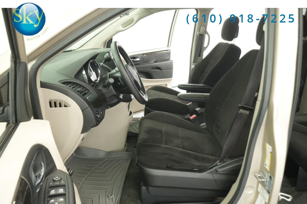 2013 Dodge Grand Caravan SXT Kneelvan Wheelchair Access Ramp West Chester PA