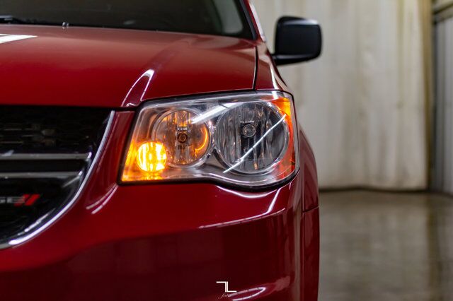 2013 Dodge Grand Caravan SXT Stow N' Go Red Deer AB