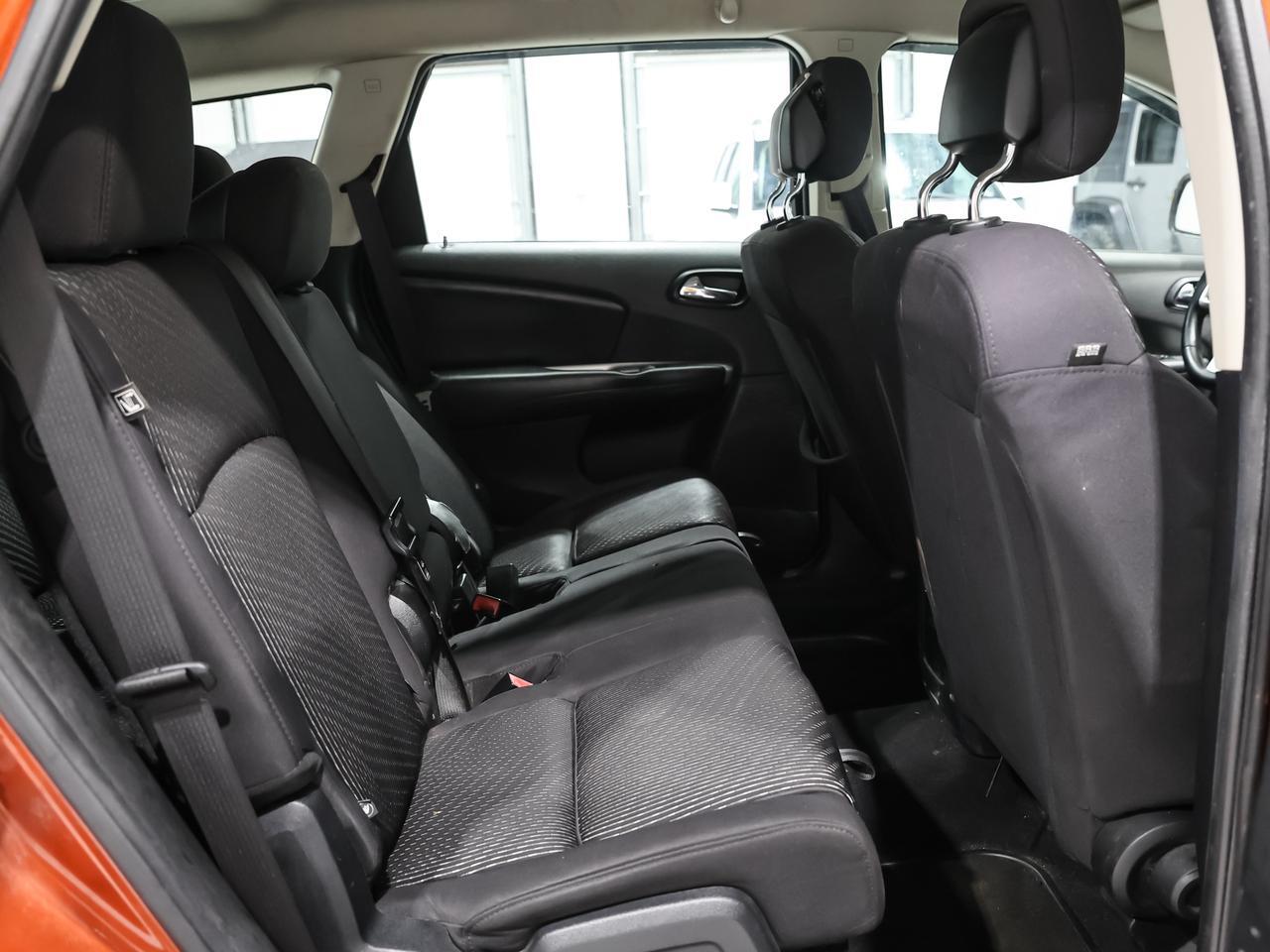 2013 Dodge Journey American Value Package 7-Passenger Cranberry PA