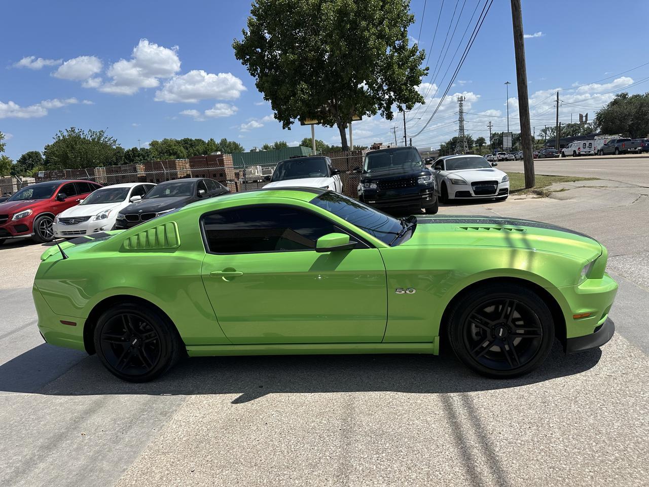 2013 FORD Mustang GT Premium BOSS 302  6-Speed Manual Dallas TX