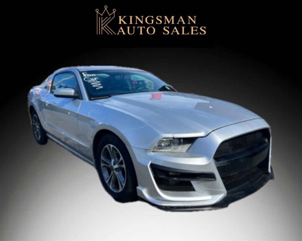 2013 FORD MUSTANG V6 Des Moines WA