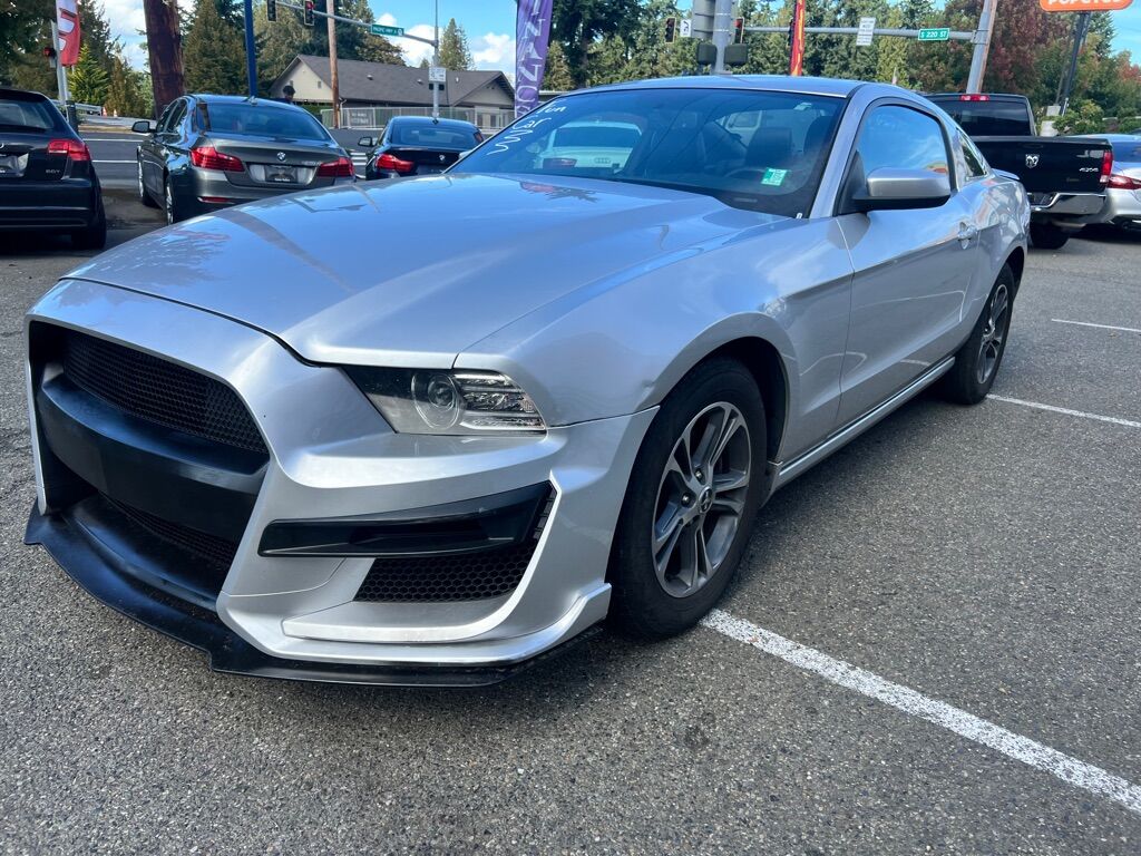 2013 FORD MUSTANG V6 Des Moines WA