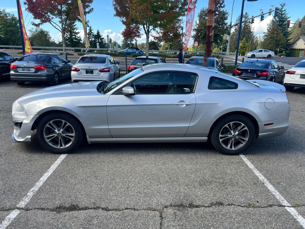 2013 FORD MUSTANG V6 Des Moines WA