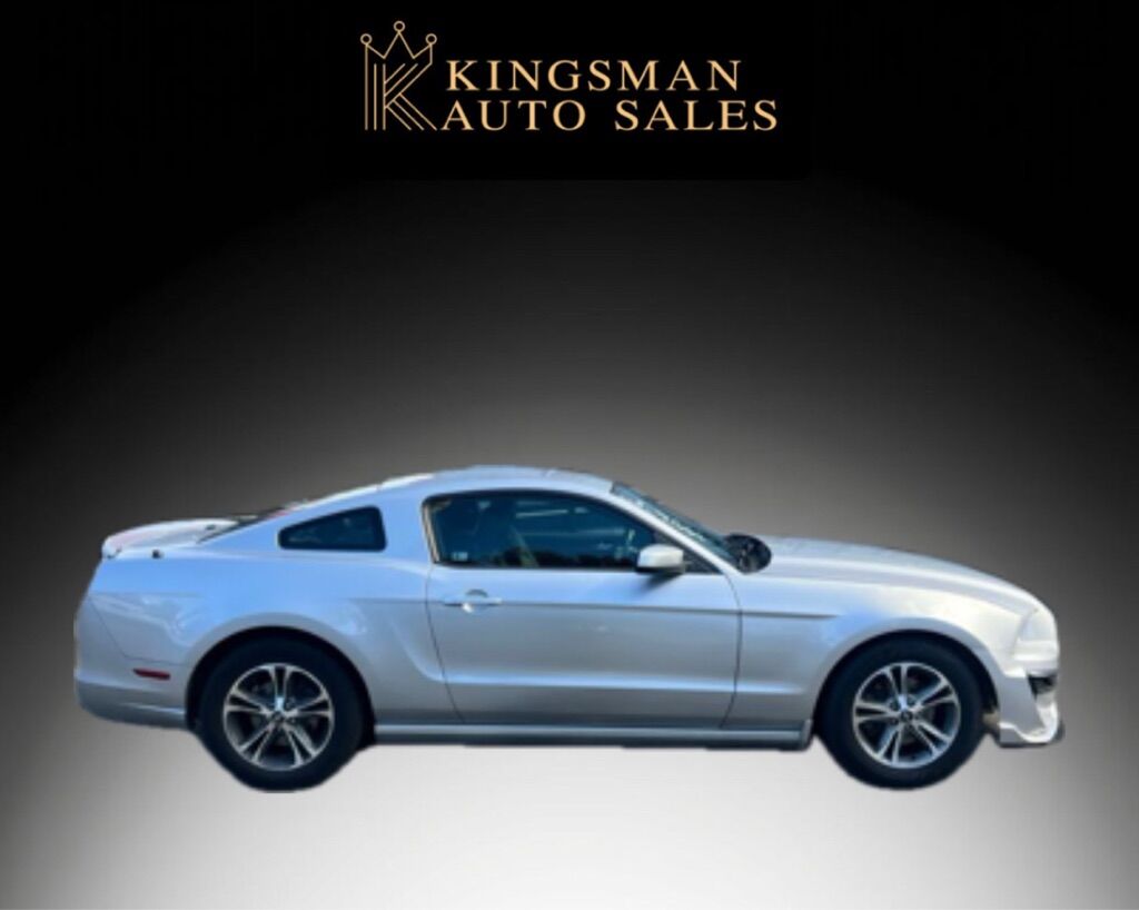 2013 FORD MUSTANG V6 Des Moines WA