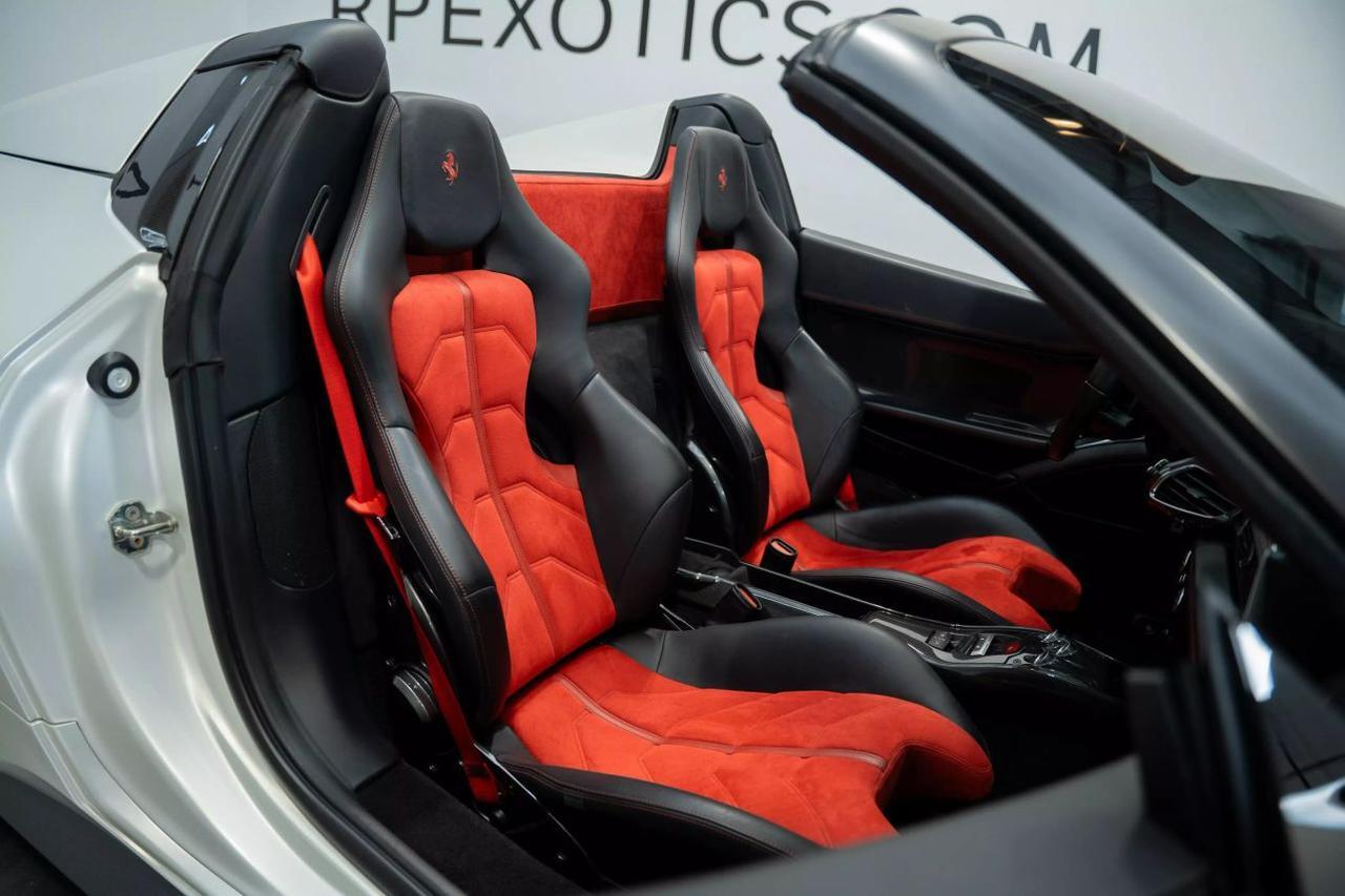 2013 Ferrari 458 Spider Convertible 2D St. Louis MO