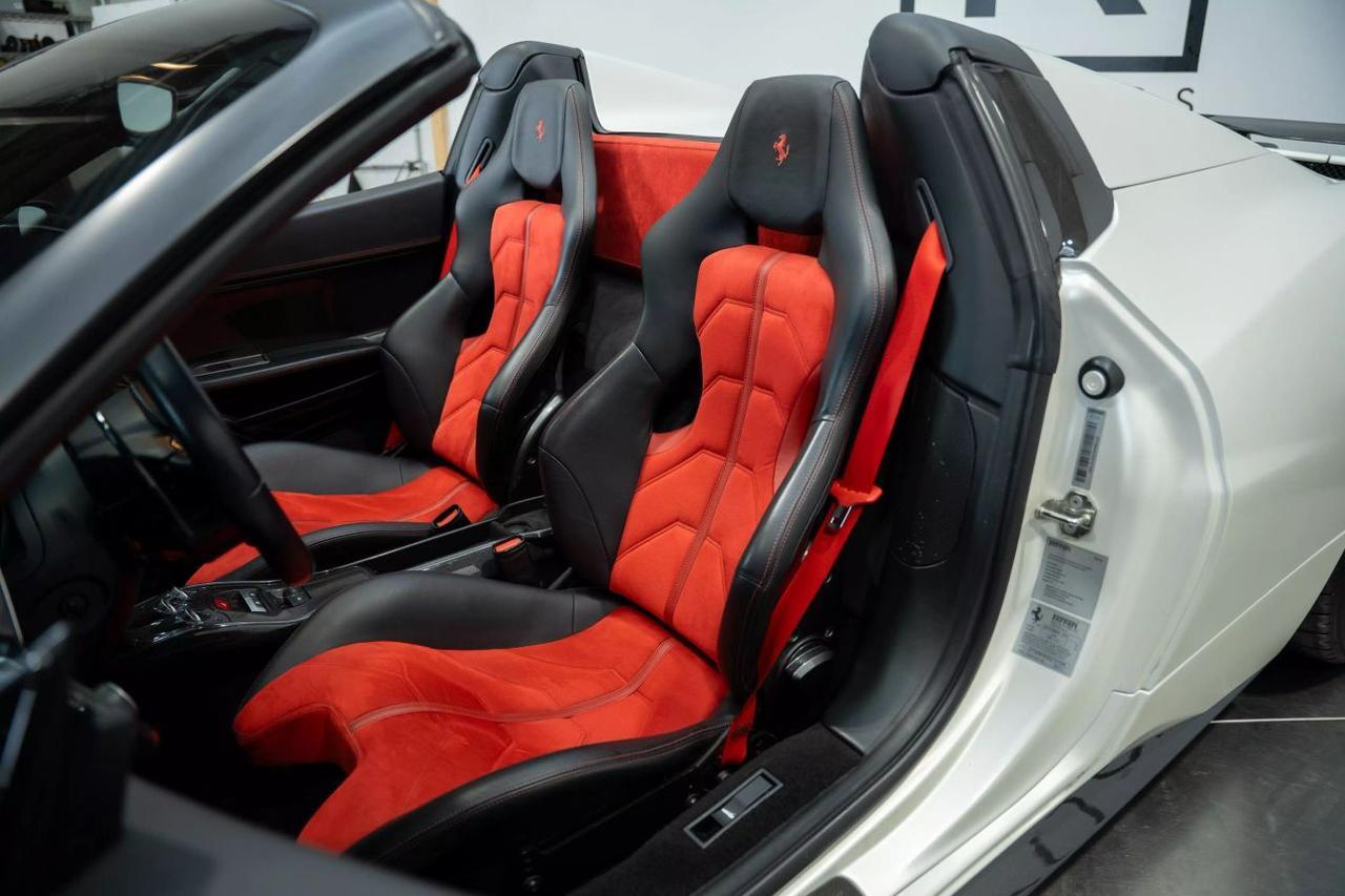 2013 Ferrari 458 Spider Convertible 2D St. Louis MO