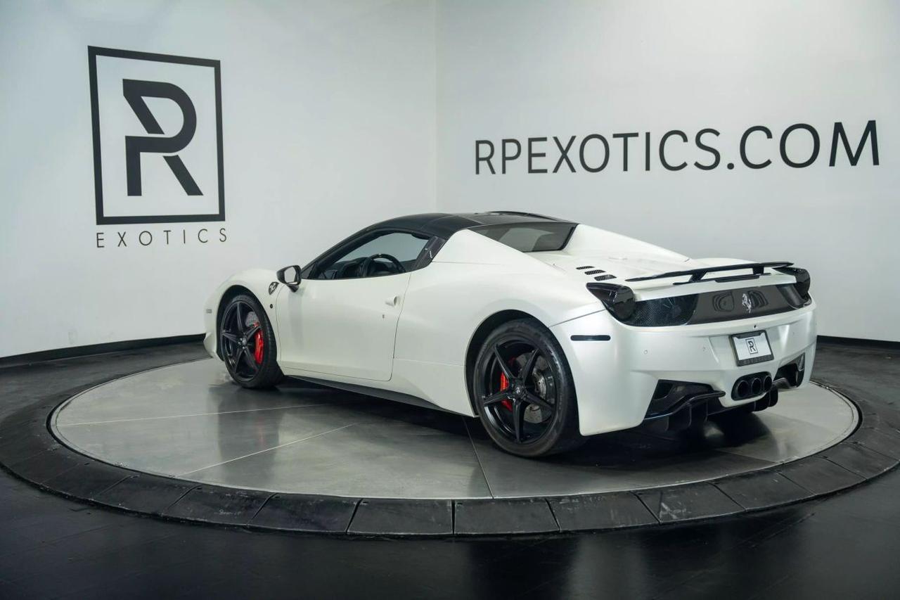 2013 Ferrari 458 Spider Convertible 2D St. Louis MO