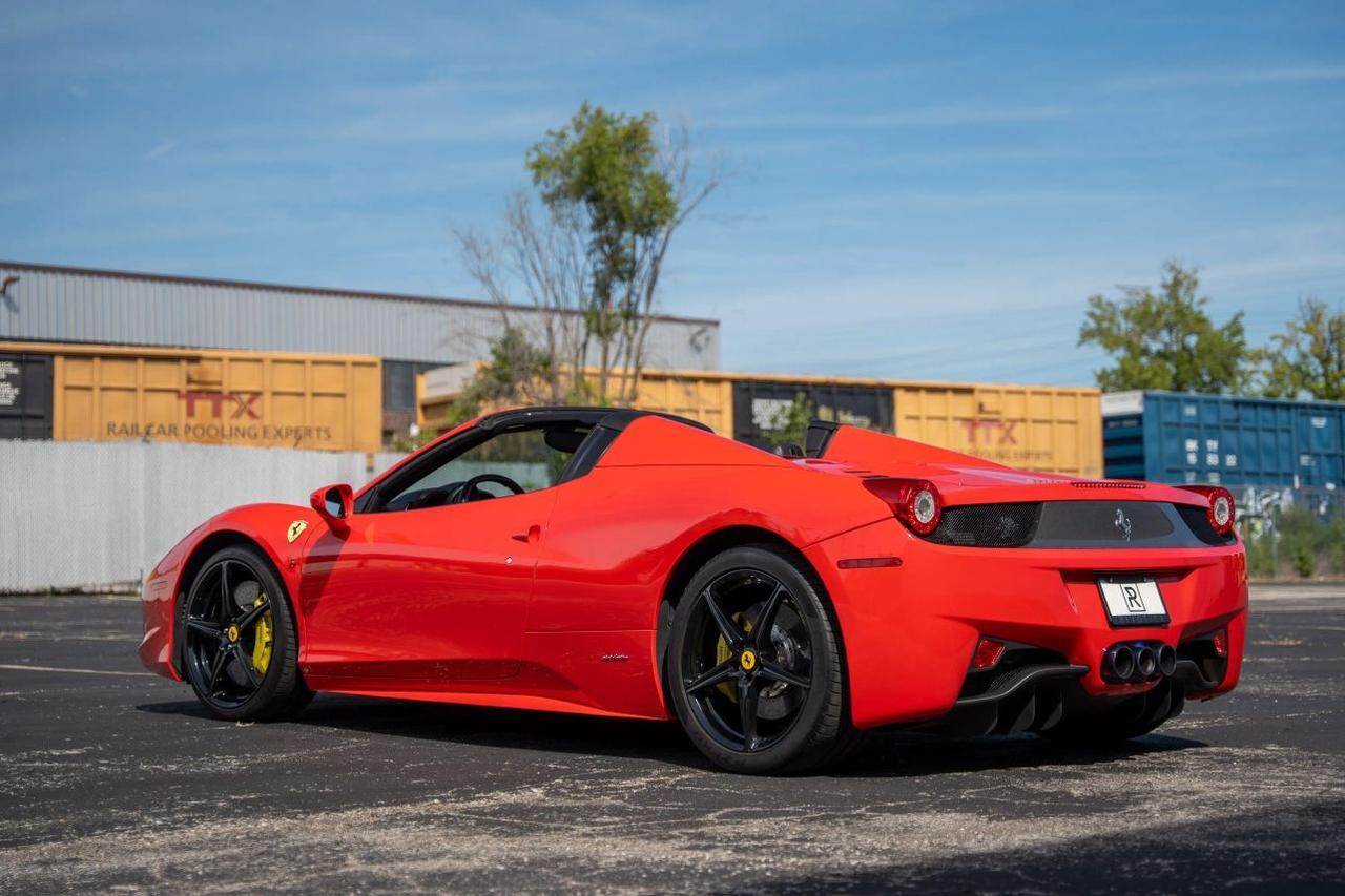 2013 Ferrari 458 Spider Convertible 2D St. Louis MO