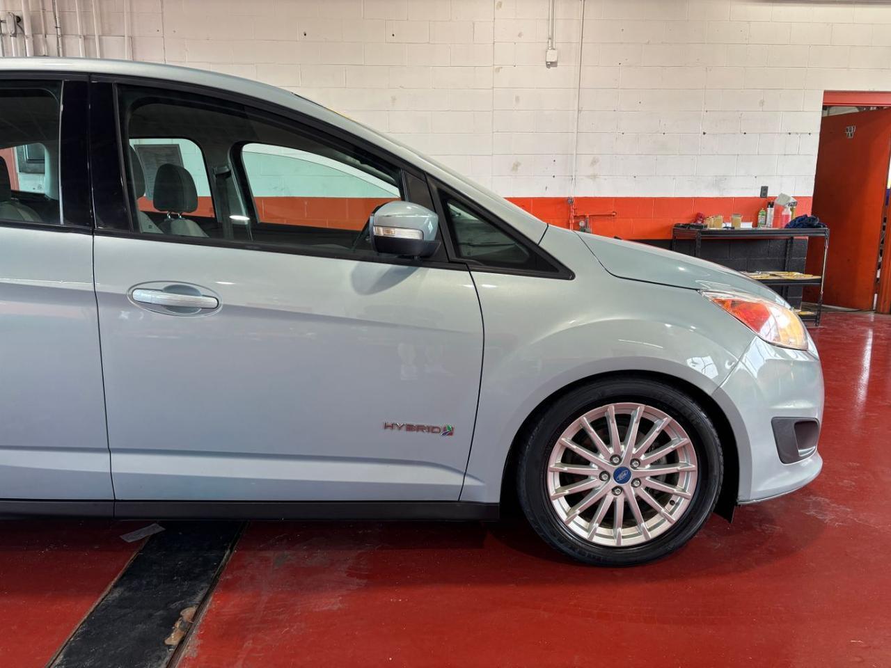 2013 Ford C-Max Hybrid SE Franklin OH