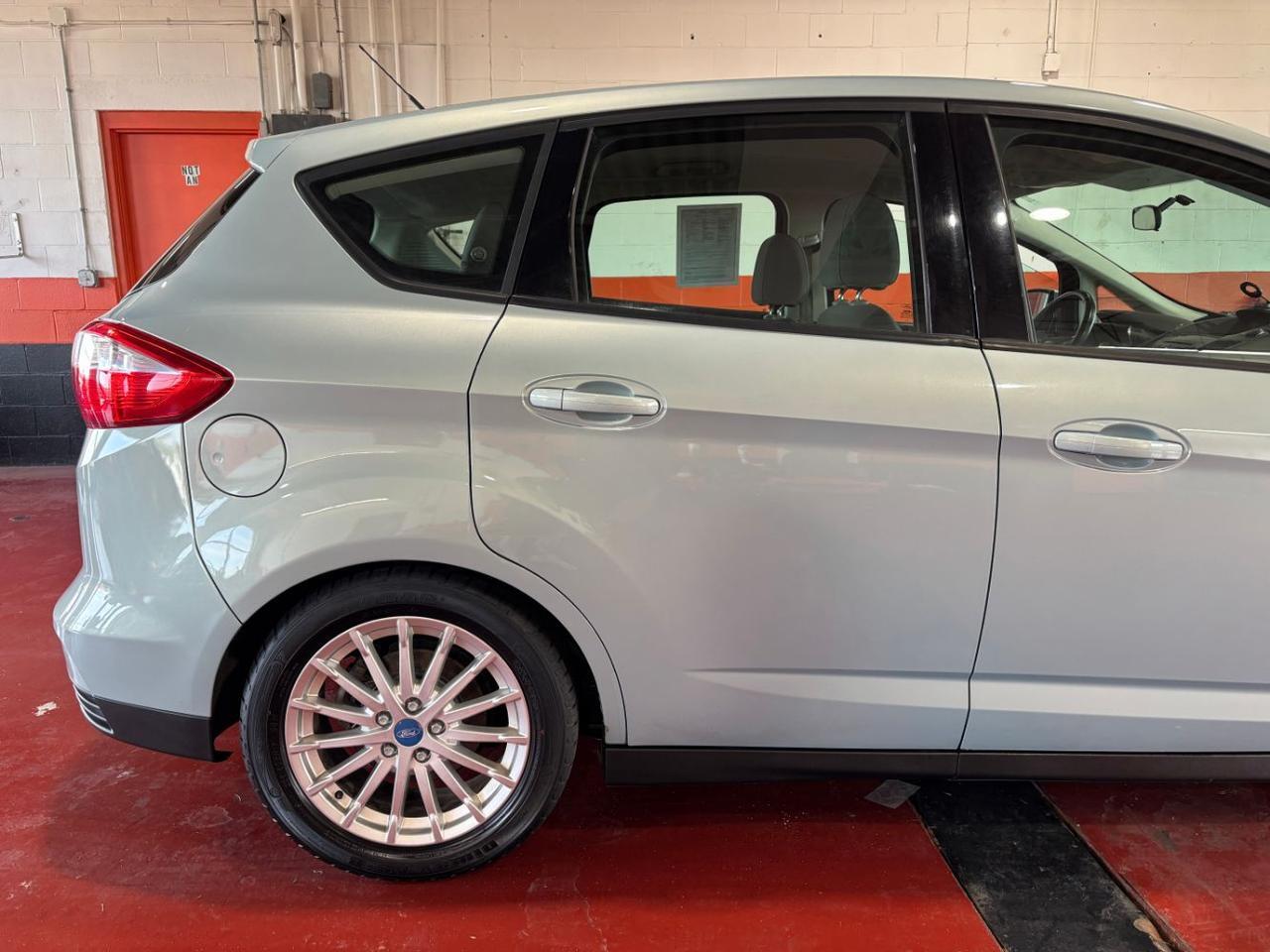2013 Ford C-Max Hybrid SE Franklin OH