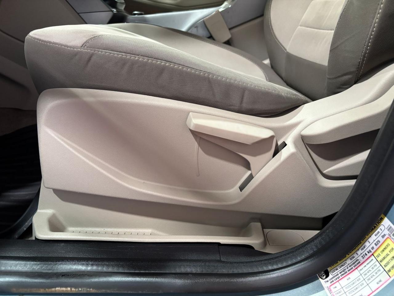2013 Ford C-Max Hybrid SE Franklin OH