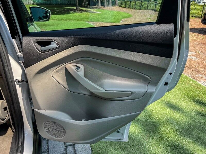 2013 Ford C-Max Hybrid SE Wilmington NC