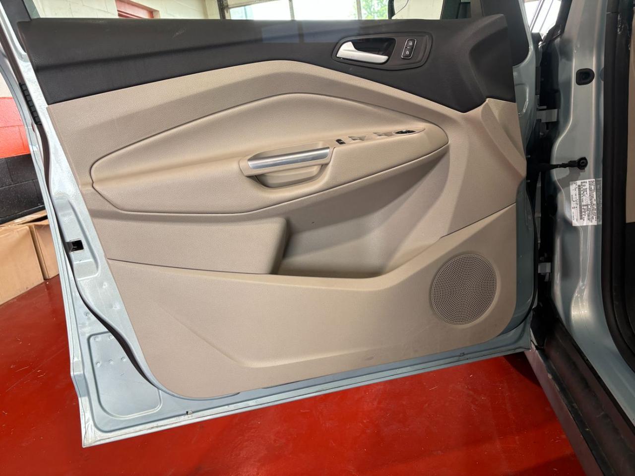 2013 Ford C-Max Hybrid SEL Franklin OH