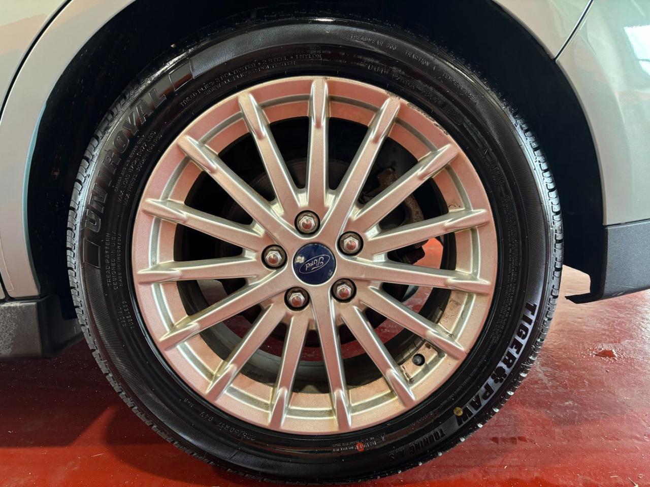 2013 Ford C-Max Hybrid SEL Franklin OH