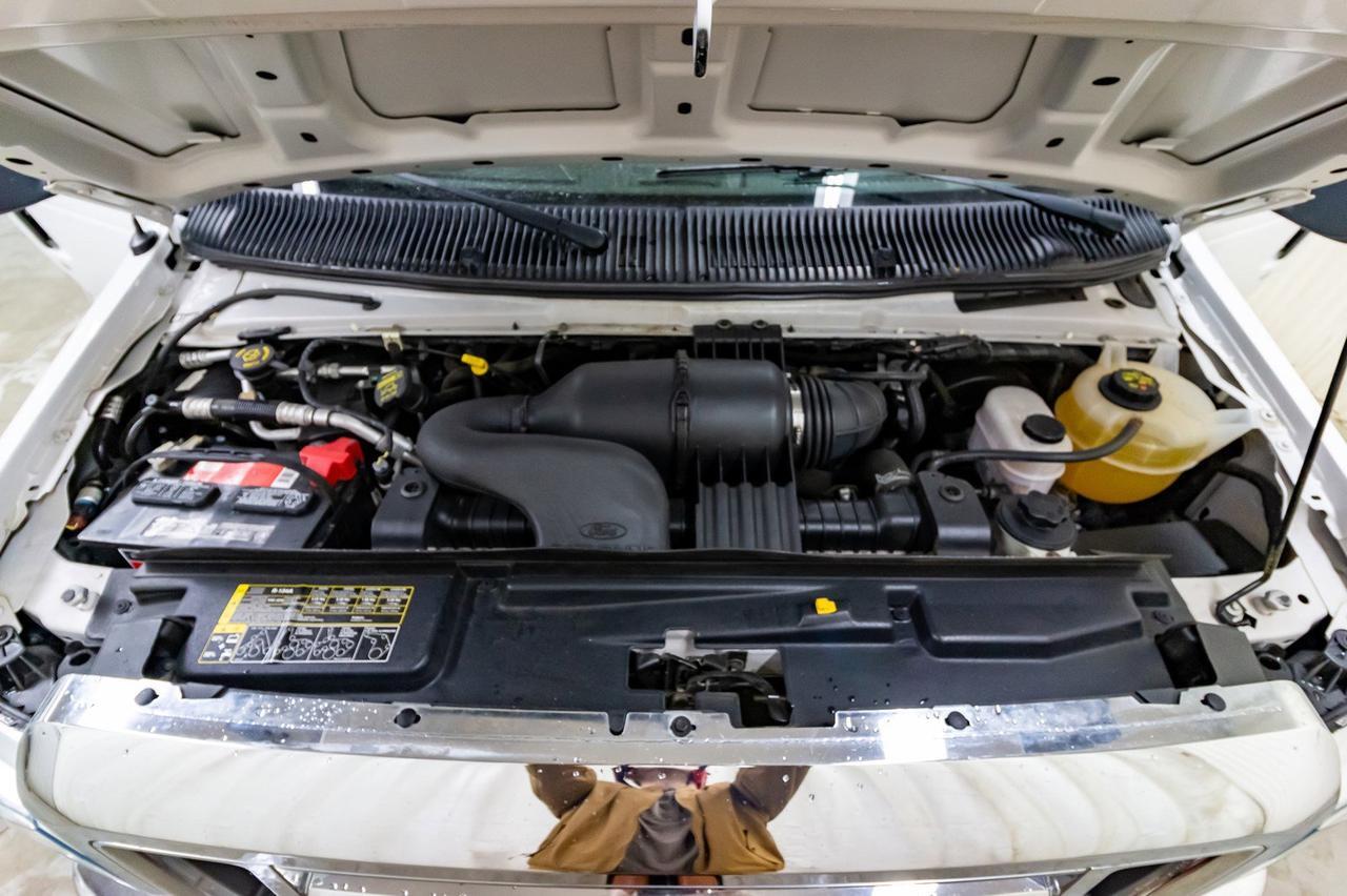 2013 Ford E-250 Extended Cargo Van Red Deer AB