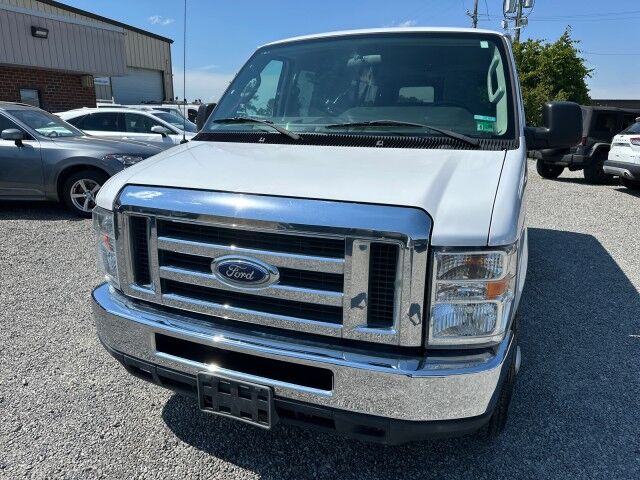 2013 Ford E-350 Econoline Wagon XLT 12-Passenger Van Ashland VA