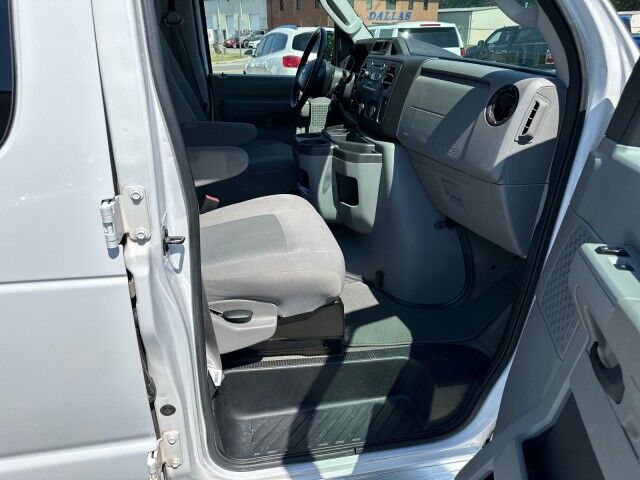 2013 Ford E-350 Econoline Wagon XLT 12-Passenger Van Ashland VA