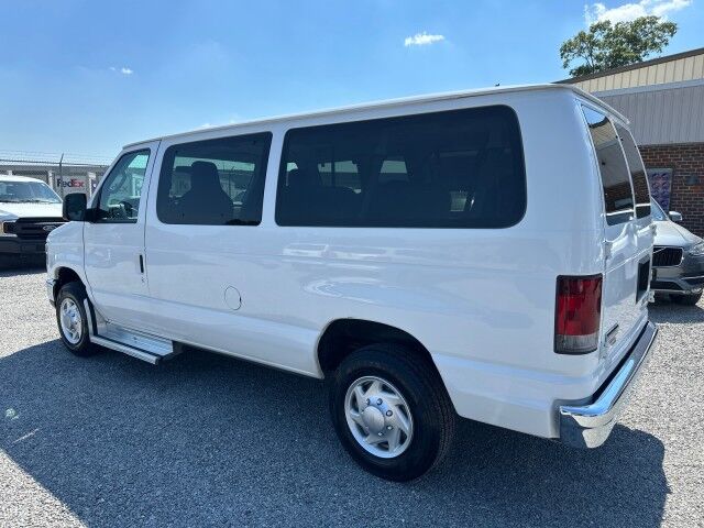 2013 Ford E-350 Econoline Wagon XLT 12-Passenger Van Ashland VA