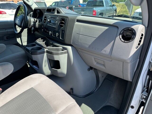 2013 Ford E-350 Econoline Wagon XLT 12-Passenger Van Ashland VA