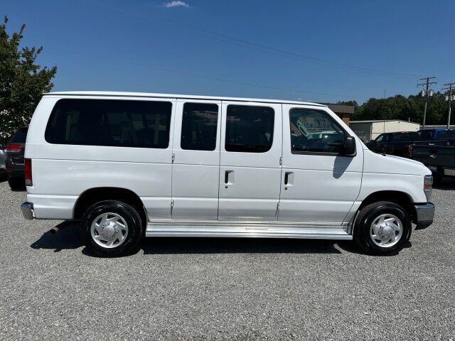 2013 Ford E-350 Econoline Wagon XLT 12-Passenger Van Ashland VA
