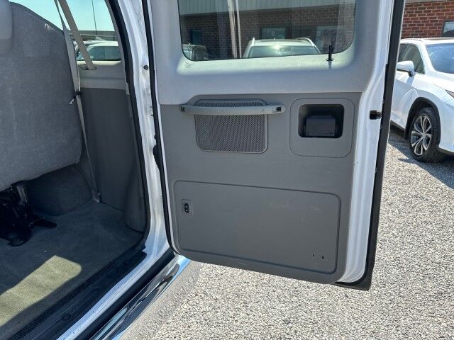 2013 Ford E-350 Econoline Wagon XLT 12-Passenger Van Ashland VA