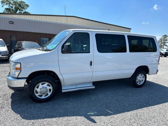 2013 Ford E-350 Econoline Wagon