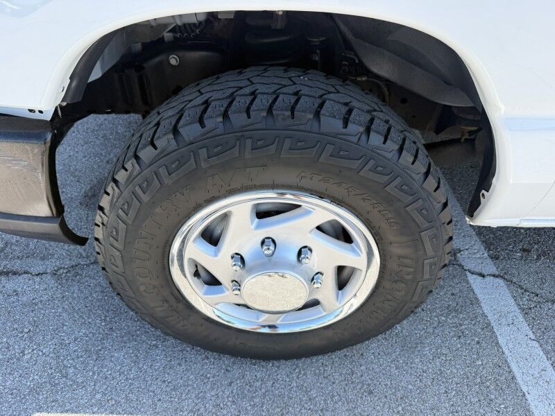 2013 Ford E-350 Passenger Van w/ Wheel Cair Lift Recreational Collinsville OK