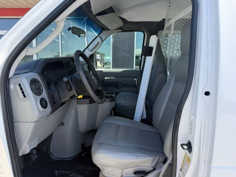 2013 Ford E-350 Passenger Van w/ Wheel Cair Lift Recreational Collinsville OK