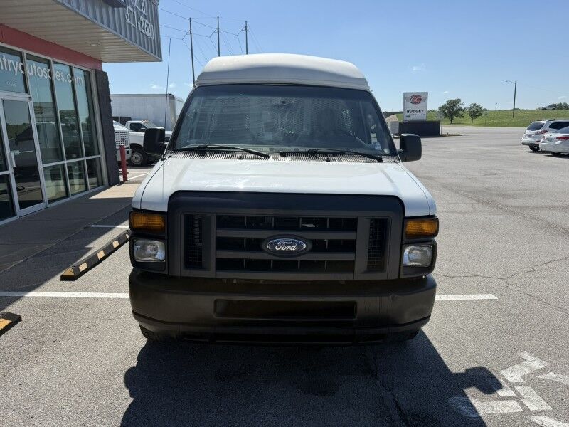 2013 Ford E-350 Passenger Van w/ Wheel Cair Lift Recreational Collinsville OK