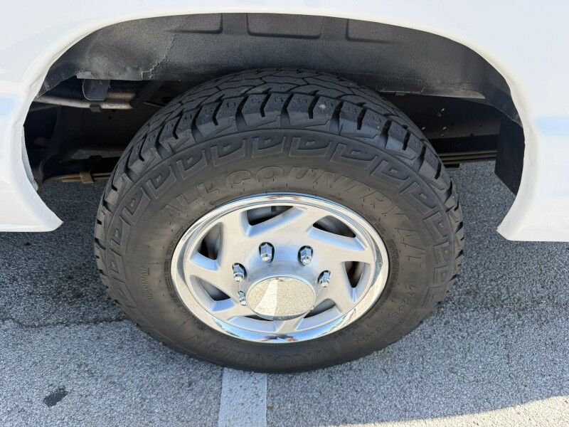 2013 Ford E-350 Passenger Van w/ Wheel Cair Lift Recreational Collinsville OK
