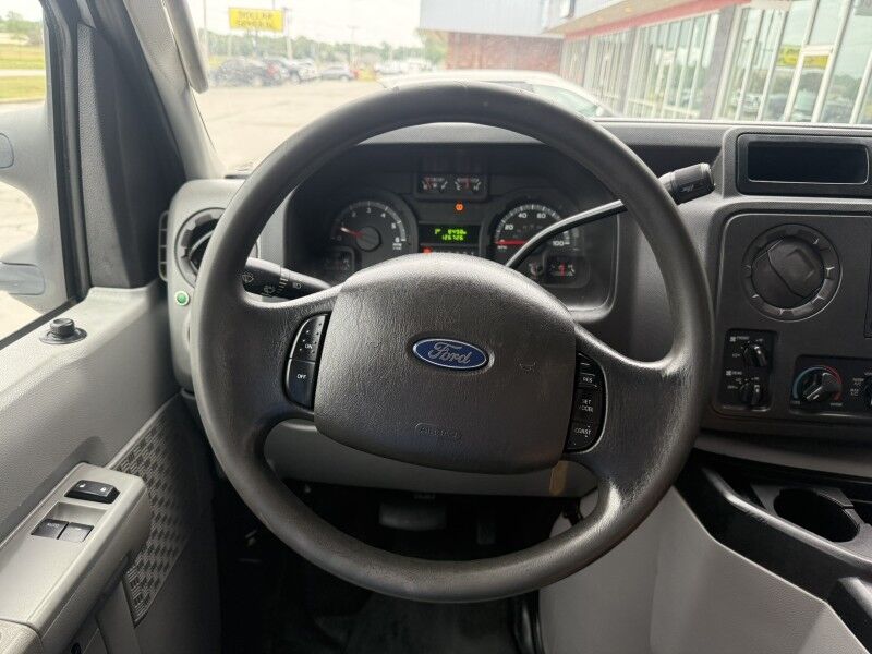 2013 Ford E-350 V10 4WD Passenger Bus Davey Coach 4x4 Collinsville OK