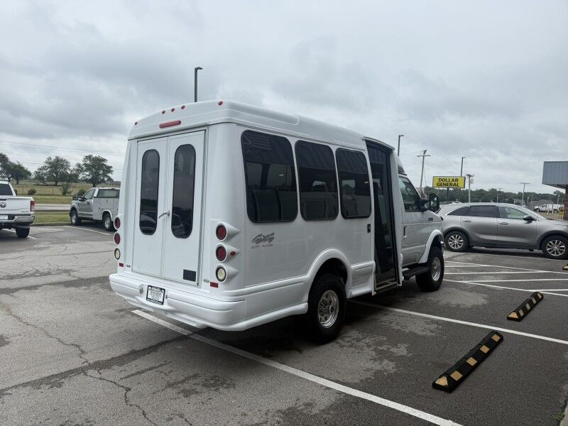 2013 Ford E-350 V10 4WD Passenger Bus Davey Coach 4x4 Collinsville OK